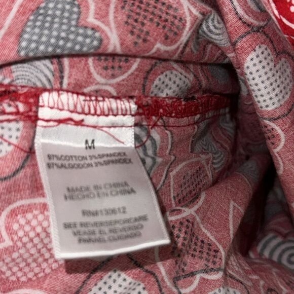 Womens Red Heart Print Scrub Top With V-Neck & Pockets By Flex Size M - Picture 5 of 6